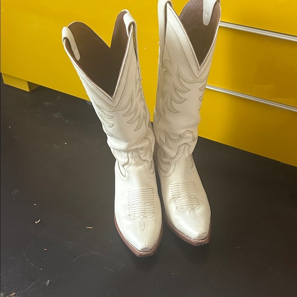 Tecovas Annie Bone Cowboy Boots - Picture 3 of 6